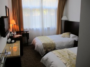 B-Bedroom1